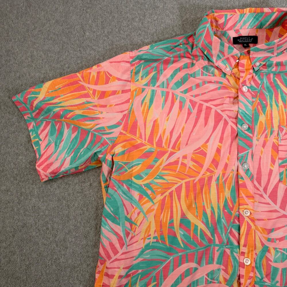Simply Southern Tropical Button Down Shirt men's XL Short Sleeve Pink Green Palm - Picture 3 of 9